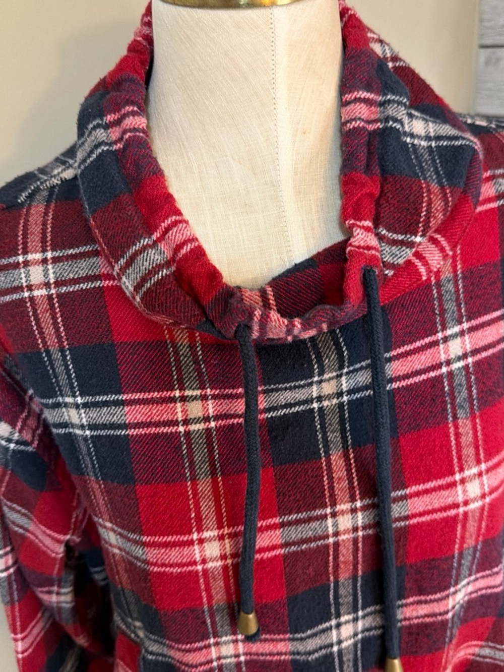 Forever 21 Red & Black Plaid Cowl Neck Pullover - Picture 4 of 7